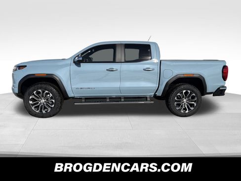 New 2026 GMC Canyon Denali image 5