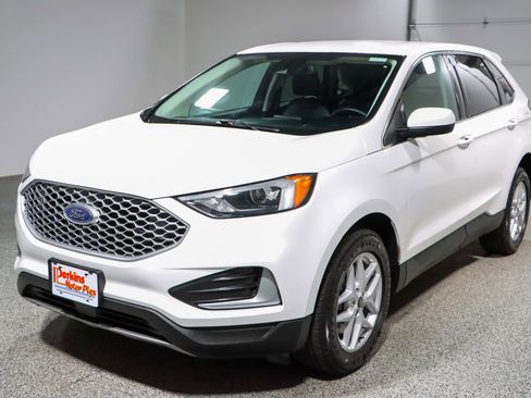 Used 2024 Ford Edge SEL image 30
