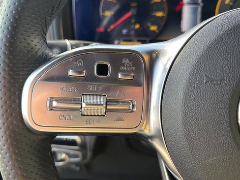 Used 2023 Mercedes-Benz G 550 image 32