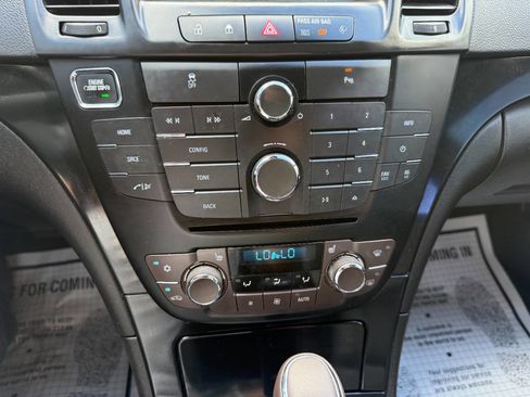 Used 2012 Buick Regal Premium image 47