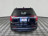 Used 2021 GMC Acadia AT4 image 5