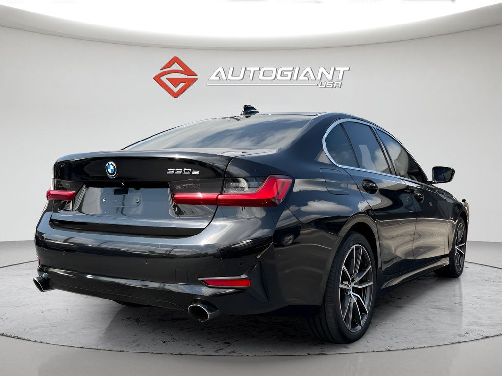 Used 2022 BMW 330e RWD image 7