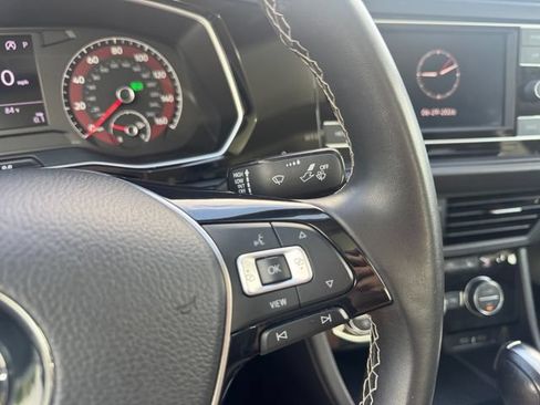 Used 2021 Volkswagen Jetta SE w/ SE Cold Weather Package FWD image 25