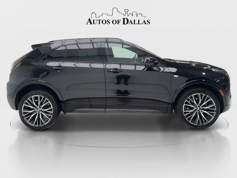 Used 2025 Cadillac XT4 Sport FWD image 6