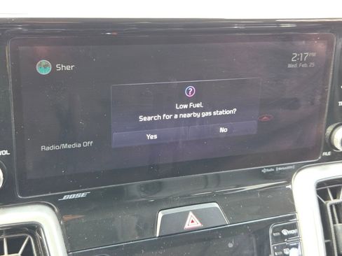 Used 2022 Kia Sorento SX Prestige image 19