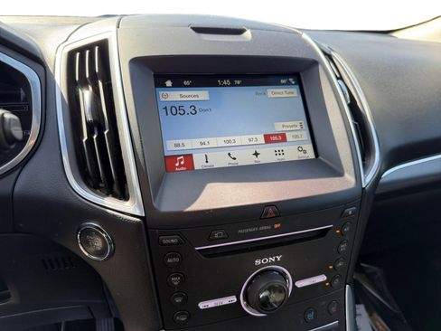 Used 2016 Ford Edge Titanium image 12