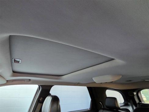 Used 2018 Dodge Durango Citadel image 9