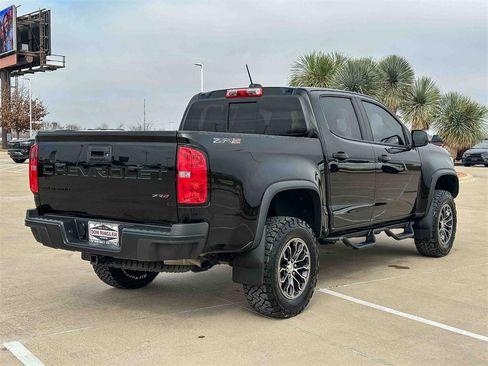 Used 2022 Chevrolet Colorado ZR2 image 3