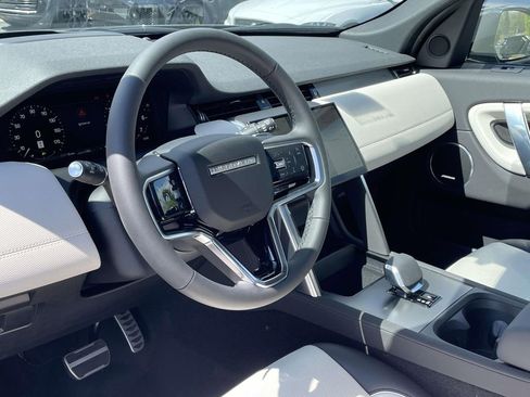 New 2026 Land Rover Discovery Sport Landmark AWD/4WD image 13