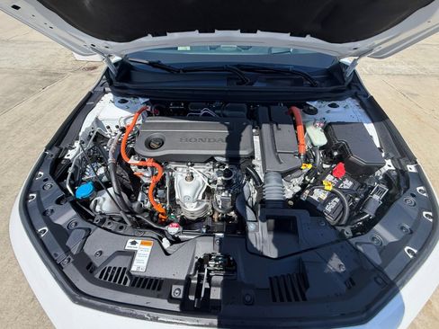 Certified 2025 Honda Accord Touring image 20