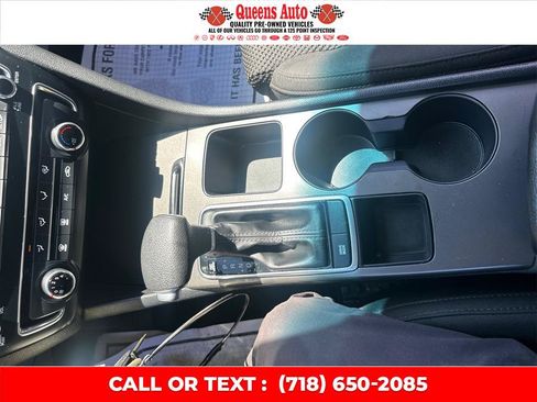 Used 2019 Kia Optima LX FWD image 16