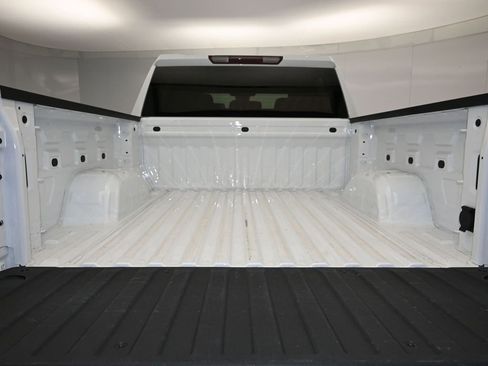 Certified 2024 Chevrolet Silverado 1500 LT image 25