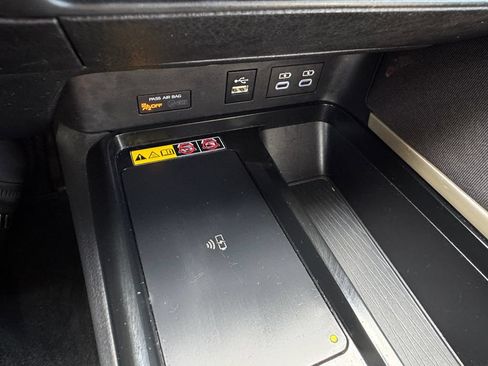 Used 2025 Toyota Camry LE FWD image 26