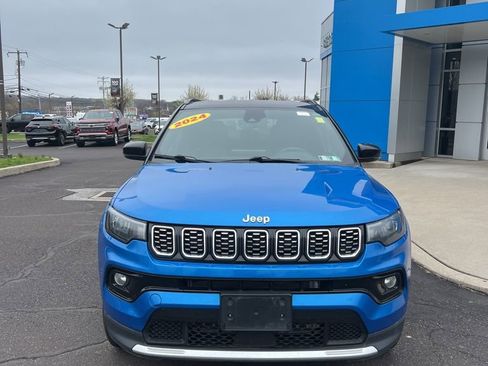 Used 2024 Jeep Compass Limited image 2