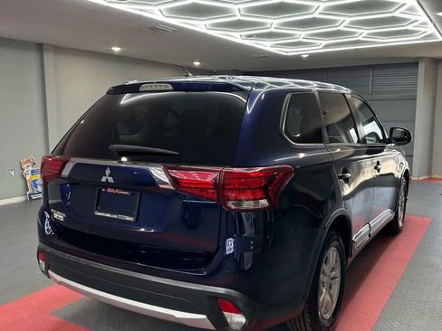 Used 2016 Mitsubishi Outlander ES image 6