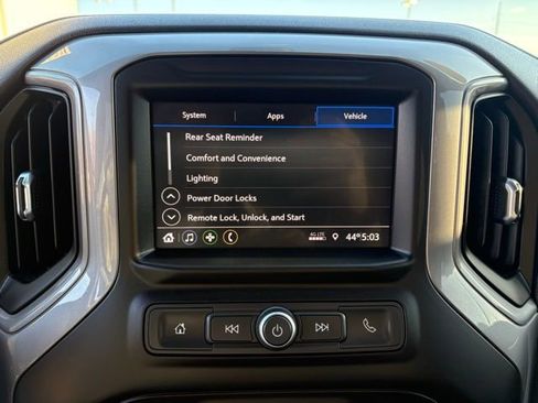 Used 2021 Chevrolet Silverado 1500 Custom Trail Boss image 19