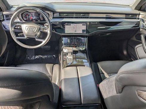 Used 2021 Audi A8 L 4.0T image 19