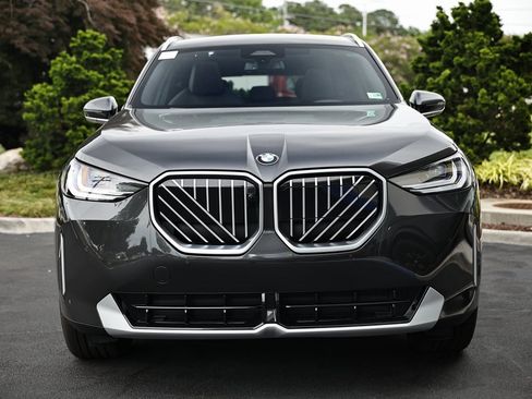 Used 2025 BMW X3 xDrive30i w/ Premium Package image 14