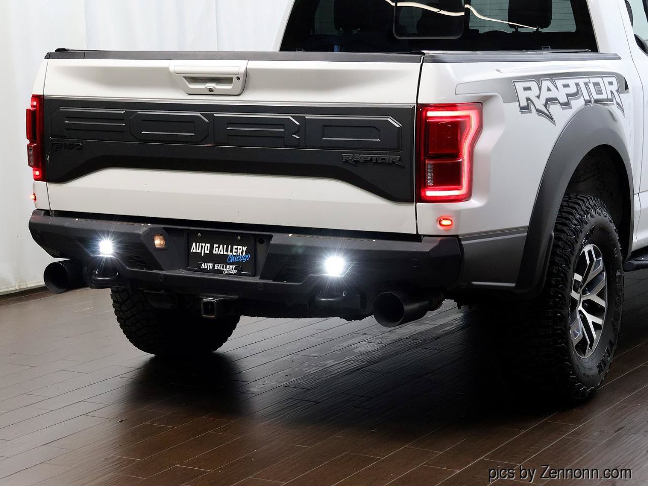 Used 2017 Ford F150 Raptor w/ Equipment Group 802A Luxury AWD/4WD image 15