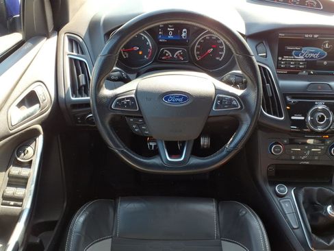 Used 2015 Ford Focus ST w/ Equipment Group 401A image 6