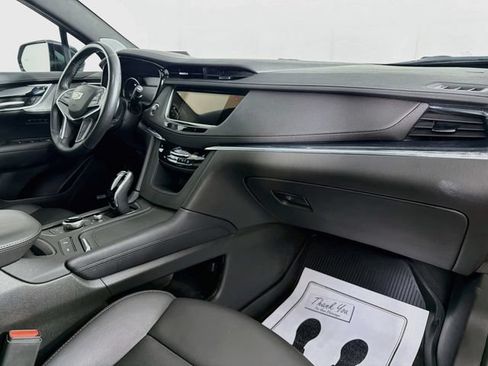 Used 2024 Cadillac XT5 Premium Luxury AWD/4WD image 32