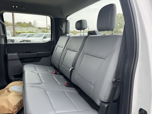 New 2024 Ford F450 XL image 25