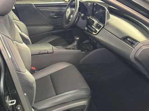 Used 2022 Lexus ES 350 w/ Premium Package FWD image 10