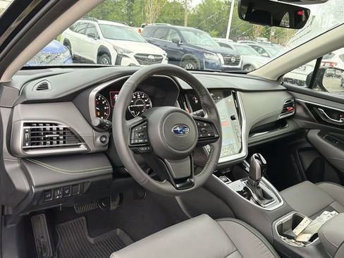 Used 2025 Subaru Outback Onyx Edition image 10