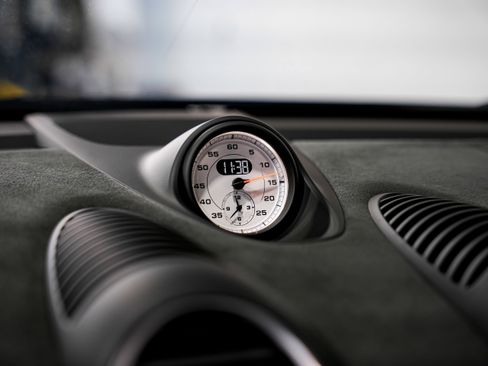 Used 2023 Porsche 718 Cayman GT4 RS image 13