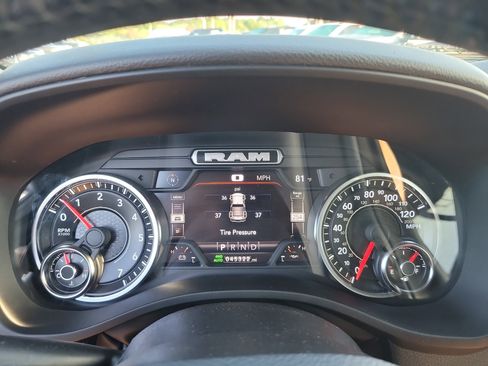 Used 2023 RAM 1500 Big Horn AWD/4WD image 28
