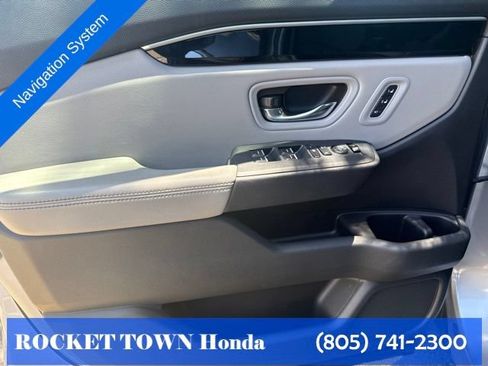 Used 2023 Honda Pilot Touring image 24