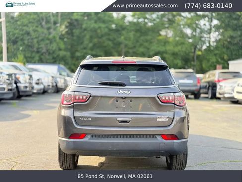 Used 2018 Jeep Compass Latitude AWD/4WD image 6