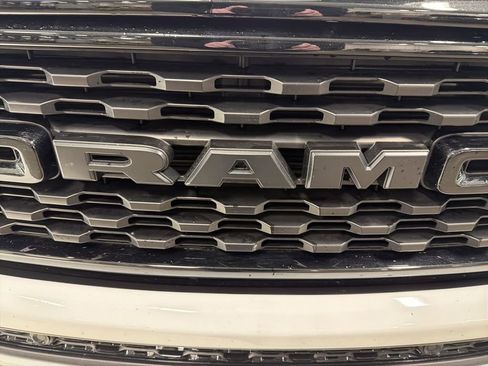 Used 2022 RAM 1500 Big Horn image 27