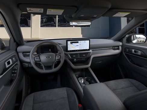 New 2026 Ford Explorer Tremor w/ Tremor Convenience Package AWD/4WD image 32