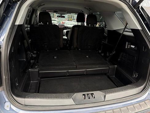 Used 2021 Ford Explorer XLT w/ Class III Trailer Tow Package image 25