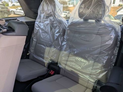 New 2026 Volvo XC90 T8 Ultra w/ Protection Package Premier image 15