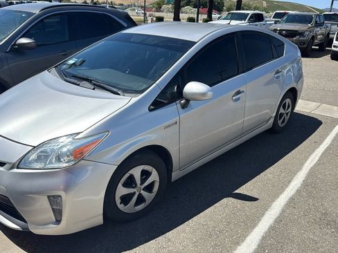 Used 2013 Toyota Prius Four FWD image 1
