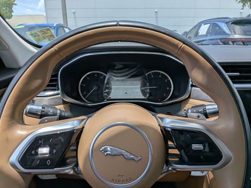 Used 2022 Jaguar F-PACE S AWD/4WD image 28