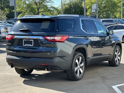 Used 2018 Chevrolet Traverse LT AWD/4WD image 6