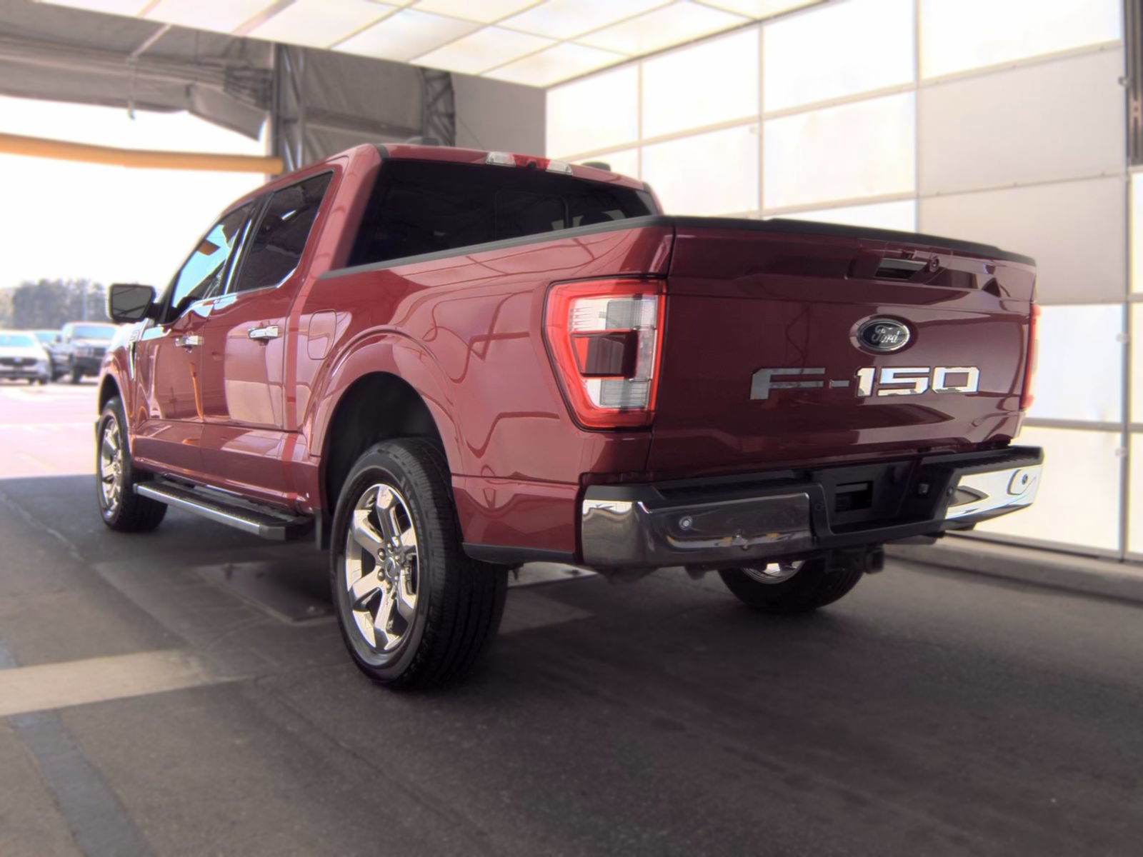 Used 2022 Ford F150 Lariat w/ Equipment Group 502A High AWD/4WD image 2
