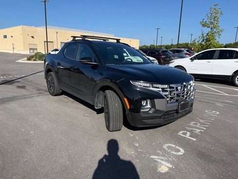 Certified 2022 Hyundai Santa Cruz SEL w/ Activity Package FWD image 3