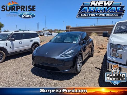 Used 2024 Tesla Model Y 2WD image 1