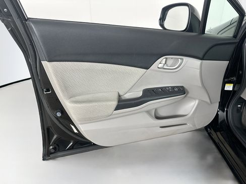Used 2013 Honda Civic LX image 25