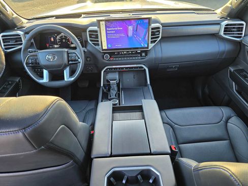 Certified 2025 Toyota Sequoia Platinum image 19