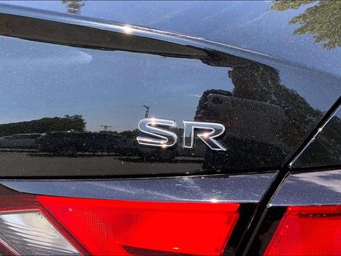 Used 2021 Nissan Altima 2.5 SR AWD/4WD image 22