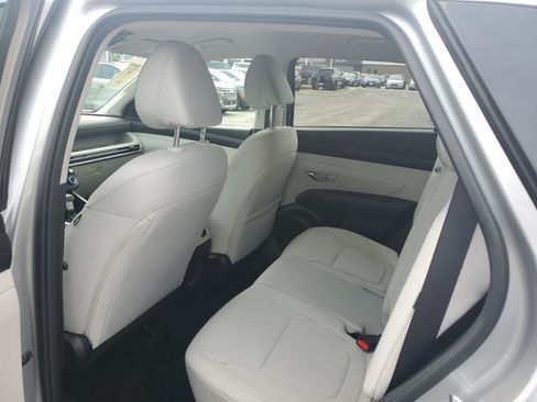 Used 2025 Hyundai Tucson SEL AWD/4WD image 34
