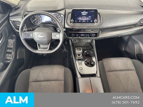 Used 2025 Nissan Rogue SV image 26