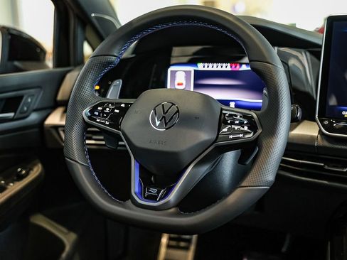 New 2026 Volkswagen Golf image 25