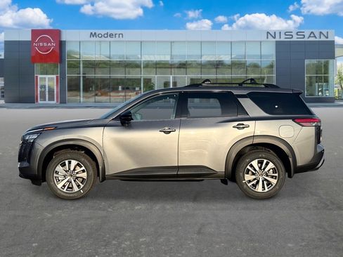 New 2026 Nissan Pathfinder SL AWD/4WD image 2