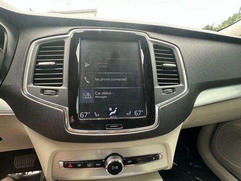 Used 2018 Volvo XC90 T5 Momentum w/ Convenience Package AWD/4WD image 18